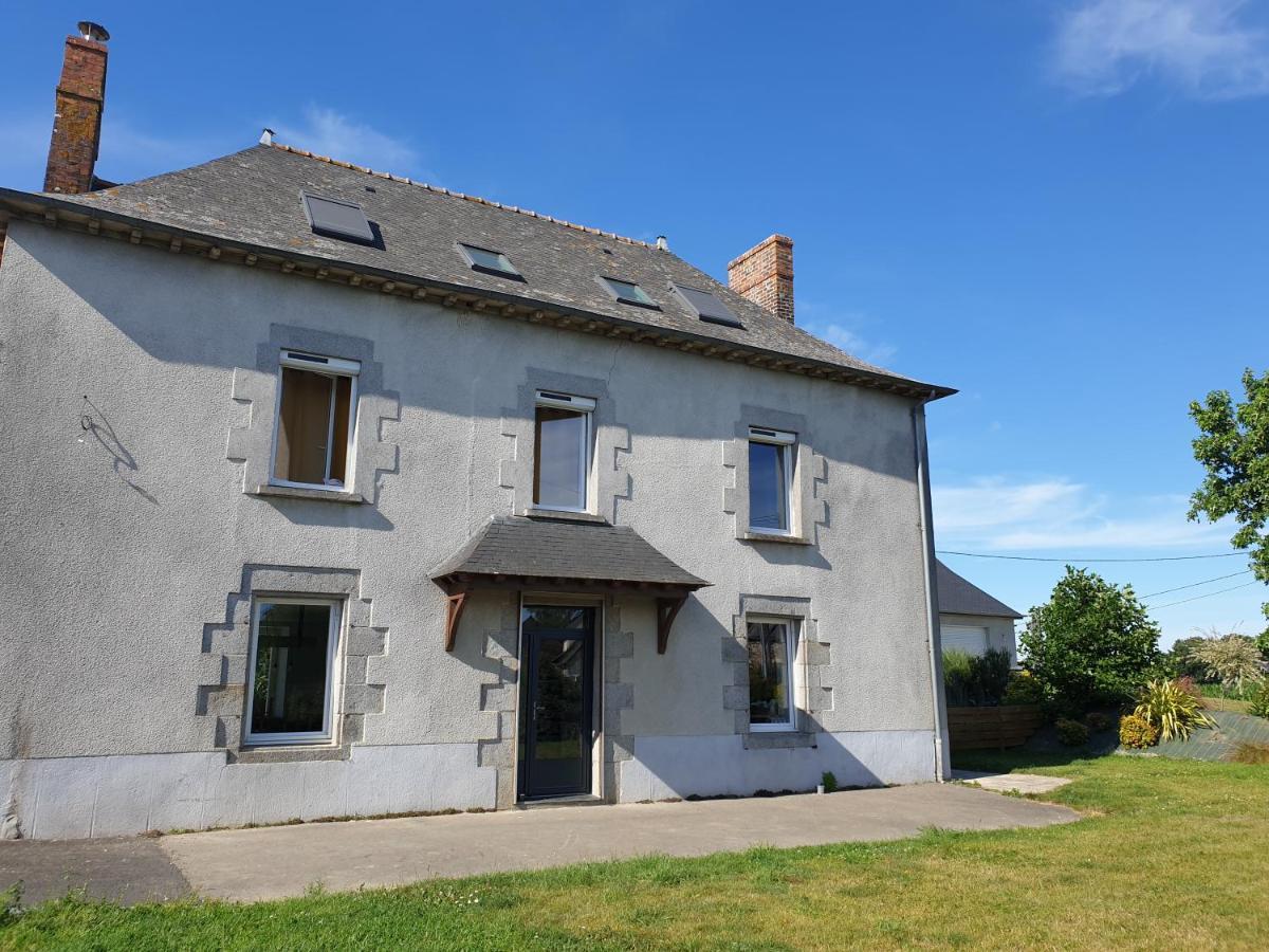 Chambre A La Ferme Torcé Exterior foto