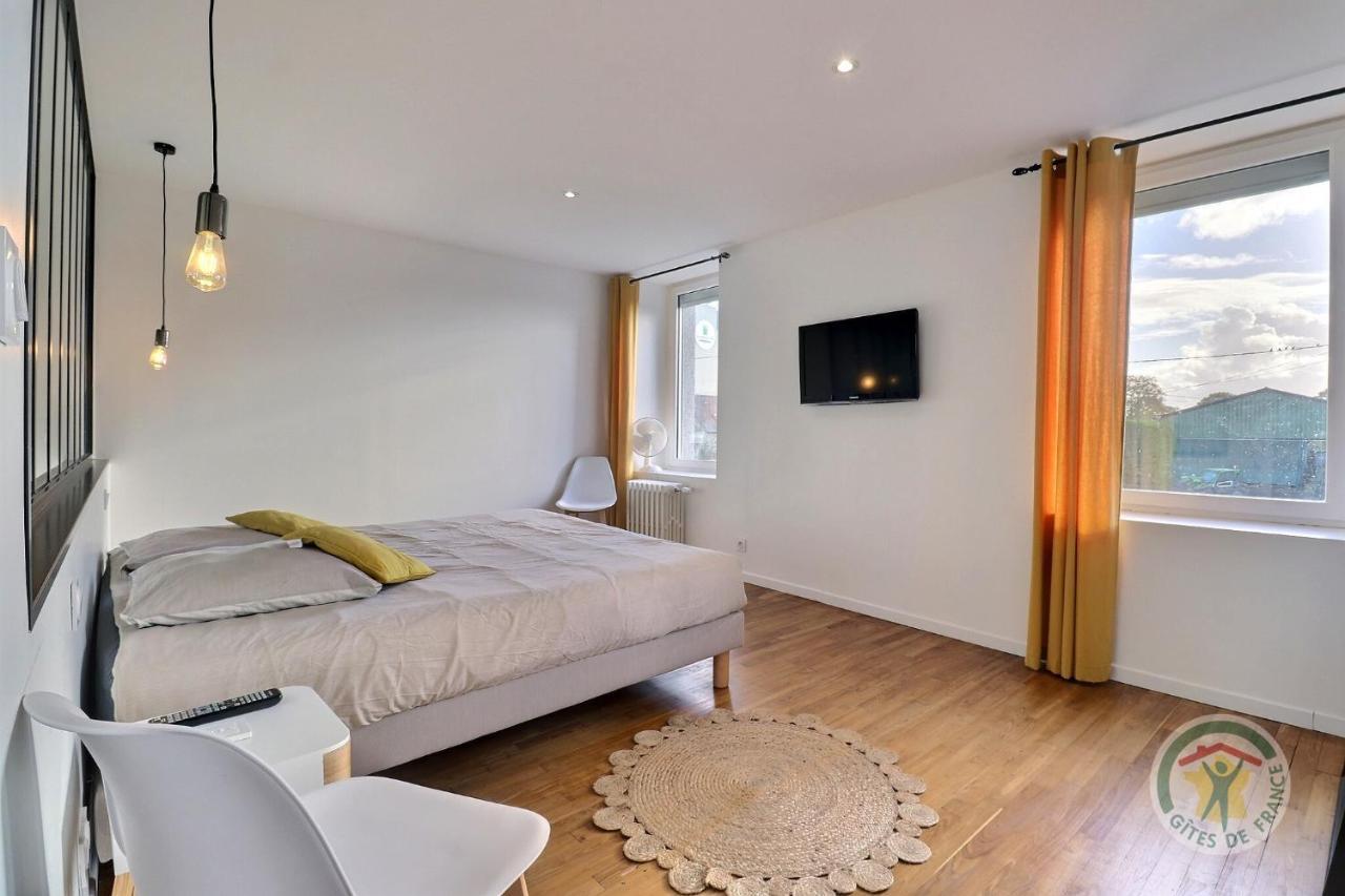 Chambre A La Ferme Torcé Exterior foto